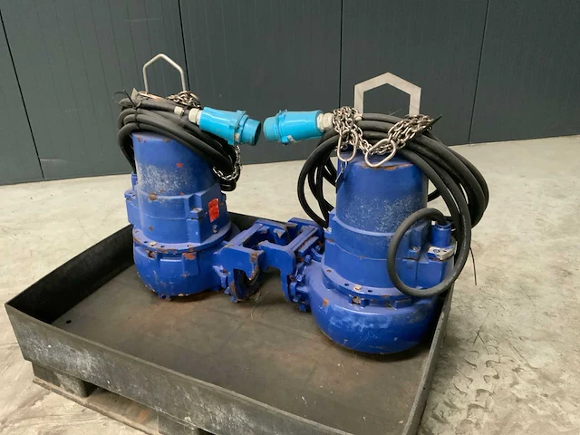 Onderwater dompel pomp (2x) - afbeelding 1 van  4
