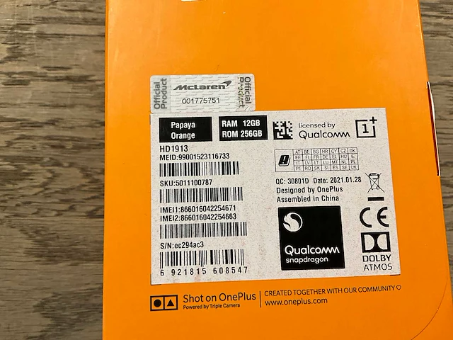 Oneplus 7t pro physical dual mclaren 256gb / 12gb ram papaya orange - afbeelding 2 van  2