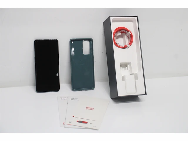 Oneplus 9 pro 5g 12gb ram 256gb sim-vrije smartphone met hasselblad camera for mobile pine green - afbeelding 4 van  4