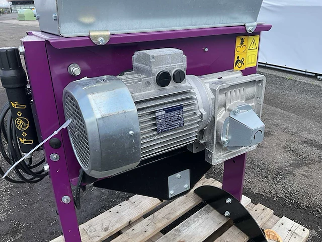 "ongebruikt" 2018 murska 220sm pletmachine - afbeelding 8 van  20