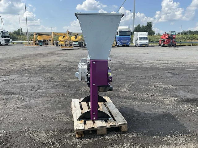 "ongebruikt" 2018 murska 220sm pletmachine - afbeelding 17 van  20