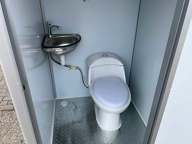 Ongebruikt douche-toilet unit - afbeelding 8 van  10