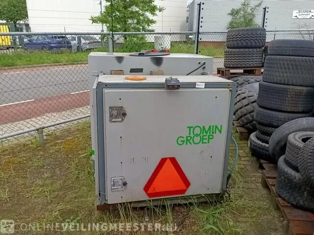 Onkruid heet water bestrijding machine opbouw empas - afbeelding 1 van  4