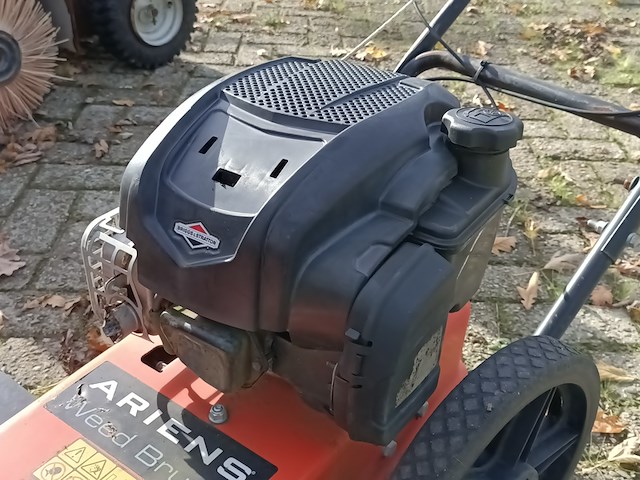 Onkruidborstelmachine, ariens, weed brush - afbeelding 5 van  6
