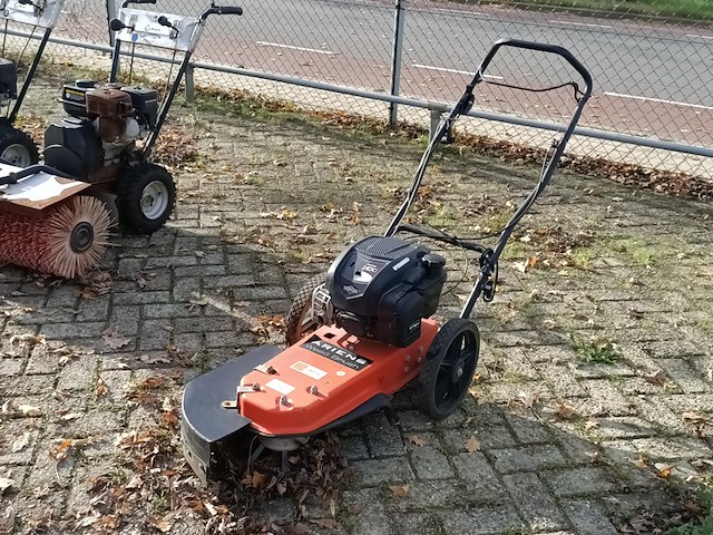 Onkruidborstelmachine, ariens, weed brush - afbeelding 2 van  5