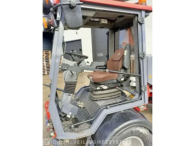 Onkruidborstelmachine nimos, dm-trac 305 met maai arm mc connel, bouwjaar 2015 - afbeelding 11 van  40