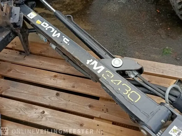 Onkruidborstelmachine nimos, dm-trac 305 met maai arm mc connel, bouwjaar 2015 - afbeelding 31 van  40