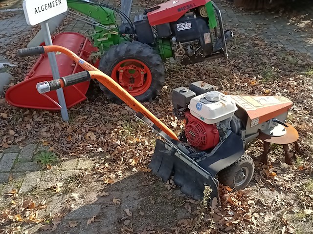 Onkruidborstelmachine, nimos, nug, 2002 - afbeelding 4 van  5