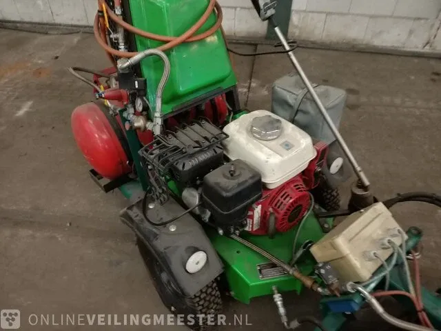 Onkruidbrander kersten, traction comp, 2016 - afbeelding 7 van  17
