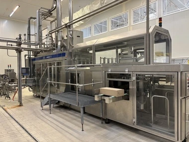 Online veiling machines voor de zuivelindustrie in opdracht van cft auctions in alaior, menorca (es)