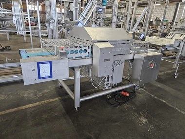 Online veiling pluimveeverwerkingsmachines en reserveonderdelen wegens verhuizing use poultry tech in hillegom (nl)