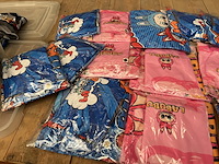 (online) winkelvoorraad t-shirts en broeken - afbeelding 3 van  5