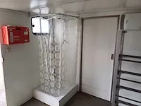 Ontsmettings afzet container - afbeelding 3 van  24