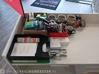 Ontvangstbalie met 2x vakkenkast - afbeelding 5 van  19