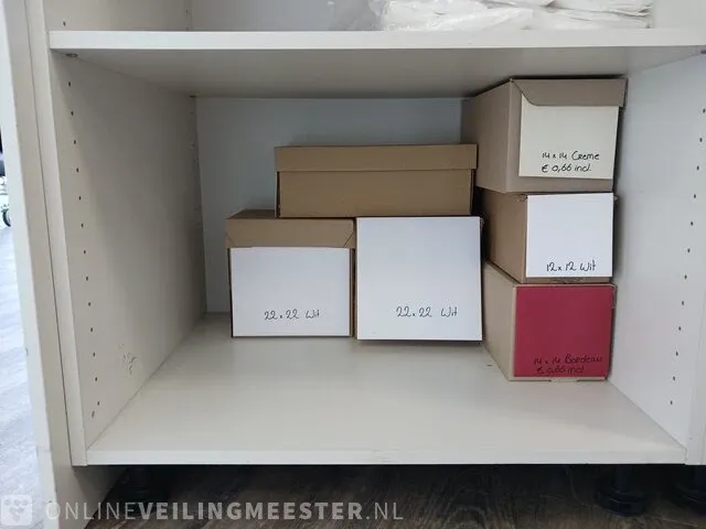 Ontvangstbalie met 2x vakkenkast - afbeelding 8 van  19