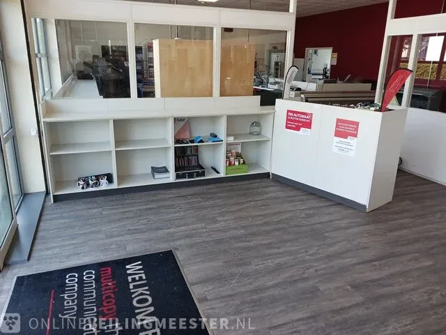 Ontvangstbalie met 2x vakkenkast - afbeelding 1 van  19