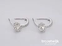 Oorbellen met briljant geslepen diamanten - afbeelding 6 van  7