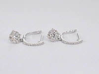 Oorbellen met briljant geslepen diamanten - afbeelding 5 van  9