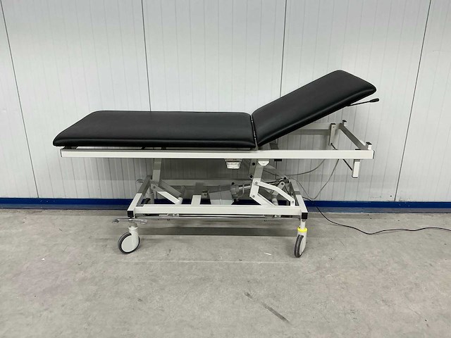 Oostwoud - behandelbank - afbeelding 2 van  4