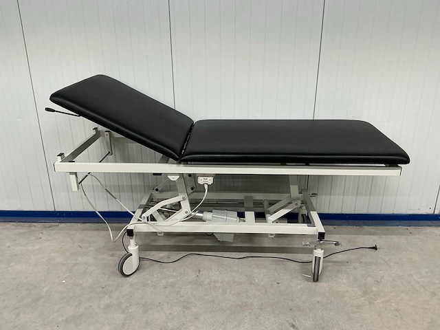 Oostwoud - behandelbank - afbeelding 3 van  4