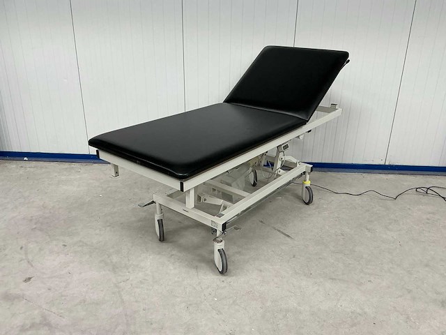 Oostwoud - behandelbank - afbeelding 1 van  4