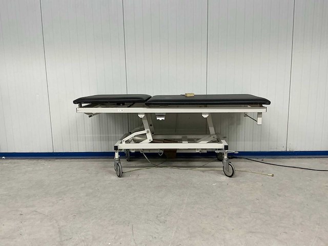 Oostwoud - behandelbank - afbeelding 3 van  3