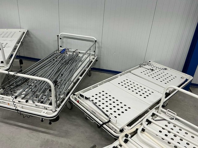 Oostwoud - ziekenhuisbedden (5x) - afbeelding 5 van  5