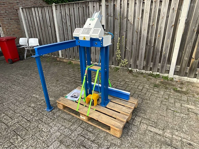 O+p - 2019 - slangenknipmachine - afbeelding 3 van  10