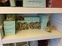 Opbergkast met woondecoraties - afbeelding 4 van  6
