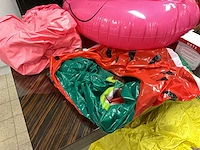 Opblaasbare attributen - afbeelding 2 van  12