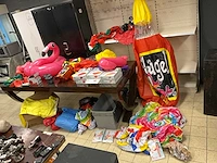 Opblaasbare attributen - afbeelding 5 van  12
