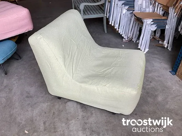 Opblaasbare loungestoel - afbeelding 1 van  3