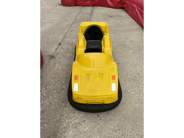 Opblaasbare racebaan met bumpercars + aanhangwagen - afbeelding 24 van  54