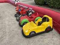 Opblaasbare racebaan met bumpercars + aanhangwagen - afbeelding 27 van  54