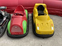 Opblaasbare racebaan met bumpercars + aanhangwagen - afbeelding 43 van  54