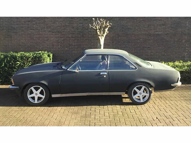 Opel - 1974 - commodore - 2500 s coupé - 16-dt-hr - afbeelding 2 van  19