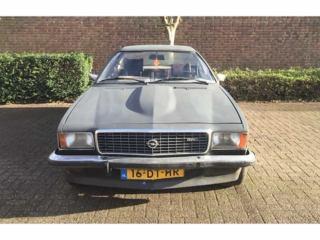 Opel - 1974 - commodore - 2500 s coupé - 16-dt-hr - afbeelding 13 van  19