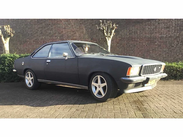Opel - 1974 - commodore - 2500 s coupé - 16-dt-hr - afbeelding 16 van  19