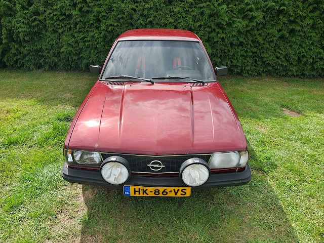 Opel - 1982 - ascona - b - 19n - personenauto - oldtimer - afbeelding 7 van  26