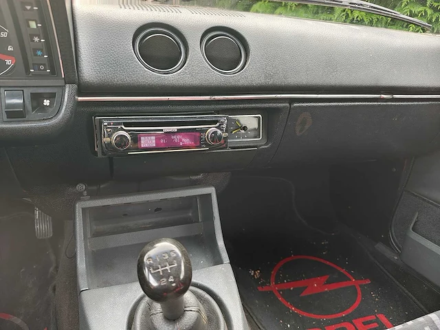 Opel - 1982 - ascona - b - 19n - personenauto - oldtimer - afbeelding 16 van  26