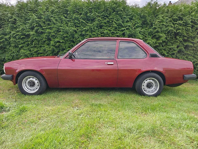 Opel - 1982 - ascona - b - 19n - personenauto - oldtimer - afbeelding 21 van  26