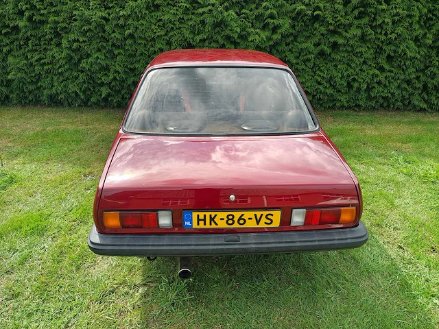 Opel - 1982 - ascona - b - 19n - personenauto - oldtimer - afbeelding 24 van  26
