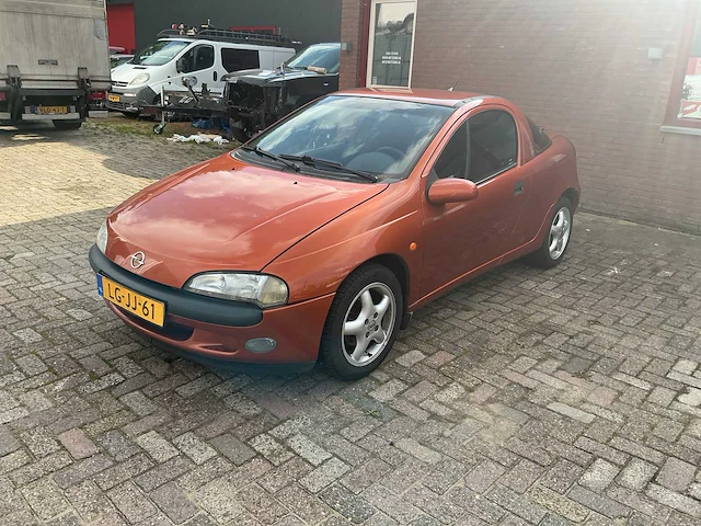 Opel - 1995 - tigra - 1.4i-16v optic - personenauto - afbeelding 1 van  10