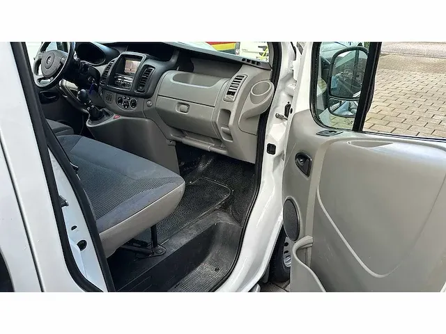 Opel - 2.0 cdti l1h1 - vj-041-b - afbeelding 9 van  18