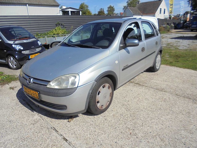 Opel - 2001 - corsa - 1.2-16v comfort - 23-hs-rb - afbeelding 1 van  11