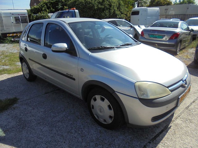 Opel - 2001 - corsa - 1.2-16v comfort - 23-hs-rb - afbeelding 4 van  11