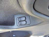 Opel - 2001 - corsa - 1.2-16v comfort - 23-hs-rb - afbeelding 8 van  11