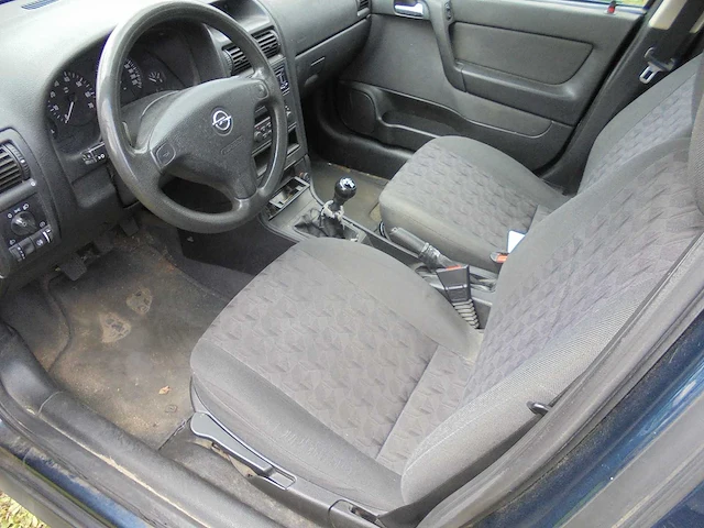 Opel - 2002 - astra - 1.6-16v edition - 75-jn-fd - afbeelding 9 van  11