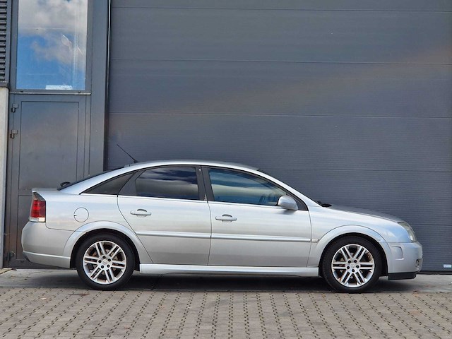 Opel - 2003 - vectra gts - 1.8-16v elegance - 01-ll-xr - afbeelding 20 van  25