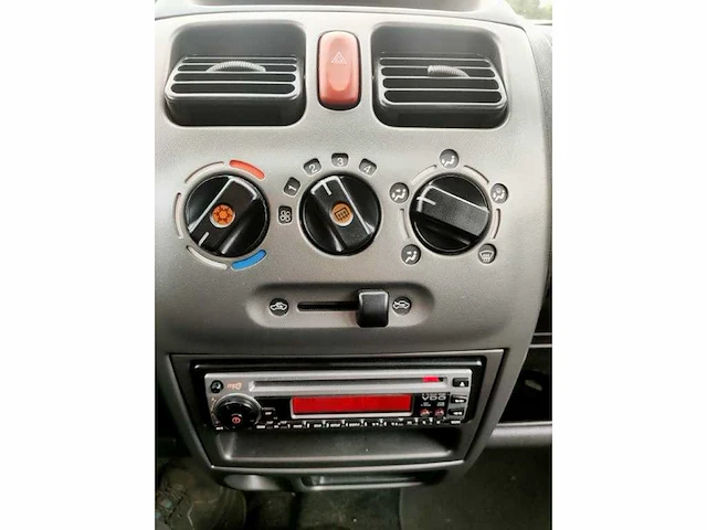 Opel - 2004 - agila - 1.2-16v maxx - 54-pp-nv - afbeelding 11 van  14